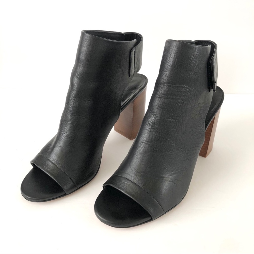 Vince. Faye Black Leather Peep Toe Open Back Block Heel Bootie Sandals 10